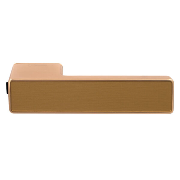 8d0dfbb556-1_resize_1200x1200.jpeg Дверна ручка Buonelle Doppio B-02 золото матове (без замка)