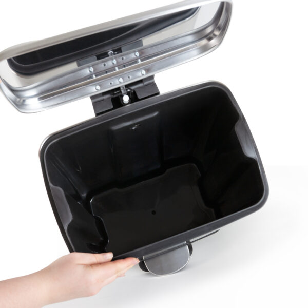 Відро для сміття з кришкою та педаллю 30L